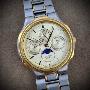 Vintage Citizen Moon Phase Watch 18K Gold Plated Bezel all stainless steel